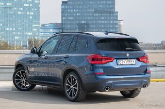 BMW X3 xDrive,2.0i - 7