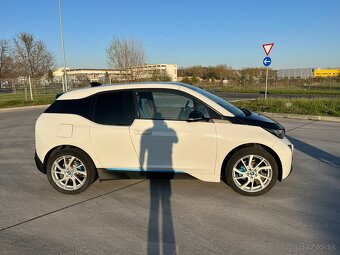 Elektrická BMW i3 - 7