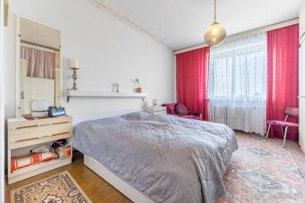 PREDAJ: 3IZBOVÝ BYT V TRNAVE - COBURGOVA - 7