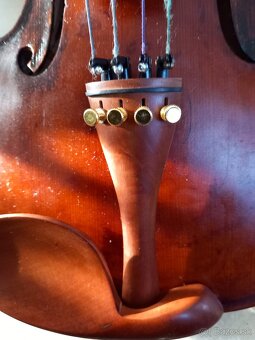 Predám staré husle celé značené - 7