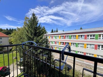 NA PREDAJ: 2-izbový byt v Handlovej, Mierové námestie - 7