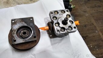 Hidraulicke cerpadlo z domcom a remenicou - 7