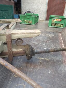 Predna os z konskeho voza - 7