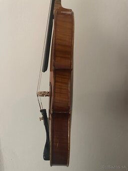 Husle 4/4 - 7