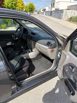 Renault Thalia 1.2 (2010) - 7