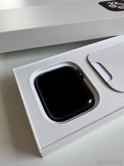 Apple watch SE 2022 44MM - 7