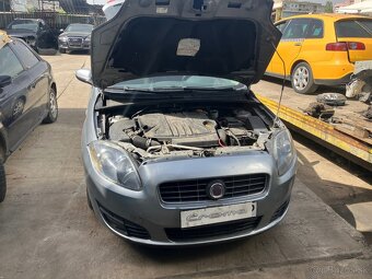 Fiat croma rozpredám na diely ponúkam aj servis - 7