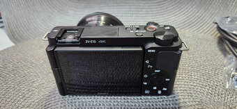 Sony Alpha ZV-E10 - 7