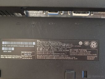 Monitor Dell U2713HM, 2560x1440 - 7