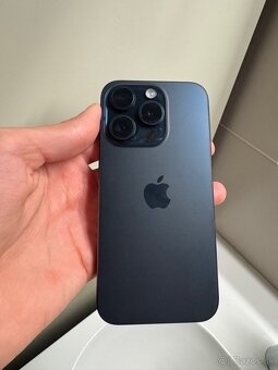 iPhone 15 PRO 256GB BLUE TITANIUM - 7