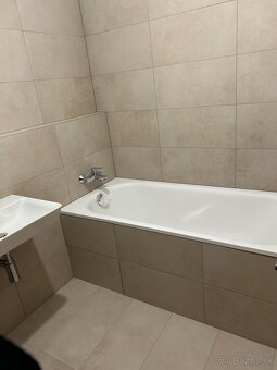 Predaj novostavby 2 izb. bytu s predzáhradkou_B. Kostol - 7