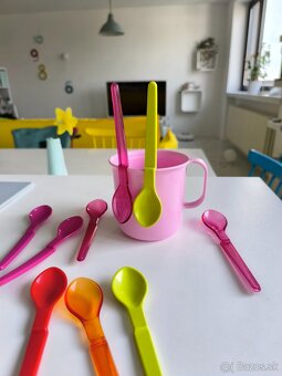 nerozbitné hrnčeky ružové Tupperware 3set - 7