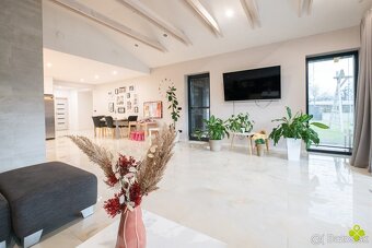 Novostavba rodinného domu v Bojniciach s nadštandardnými pri - 7