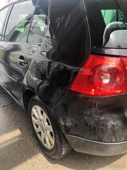 volkswagen Golf 5 2.0 tdi united - 7