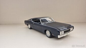 1:18 FORD TORINO TALLADEGA - 7