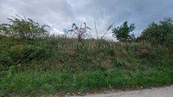 Pozemok vo Svodíne - 7