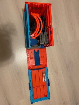 HOT WHEELS – Kompletný skladací set + autíčka - 7
