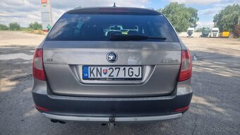 ŠKODA SUPERB COMBI 2.0 TDI - 7