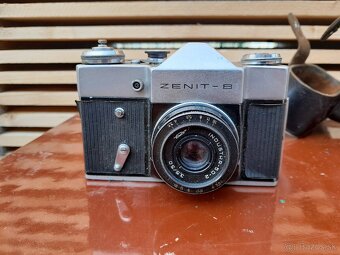 Predám fotoaparát Zenit B - 7