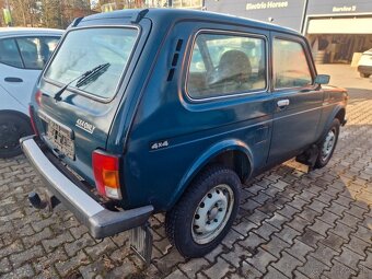Lada Niva 1.7i model 2011 - 7