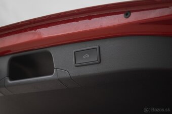 Volkswagen Passat Variant 2.0 TDI Elegance DSG - 7