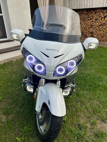 Honda Goldwing GL1800 - 7