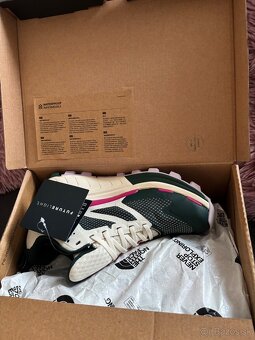 The north face vective enduris futurelight tenisky 37 - 7