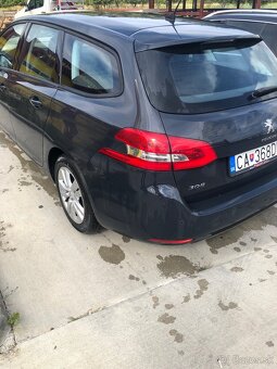 Na predaj: Peugeot 308 SW 2.0 HDi (110 kW), r. v. 2014 – tma - 7