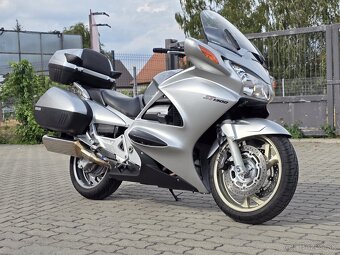 Honda ST1300 Pan European - 7