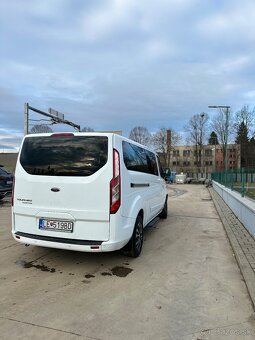Ford Tourneo Custom - 7