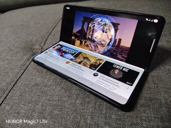 Galaxy Z Fold 3 (5G),512 GB - 7