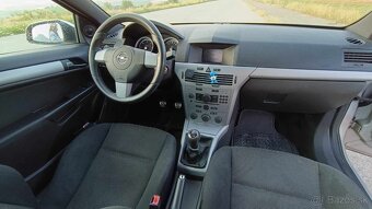 Opel Astra GTC 1.9 - 7