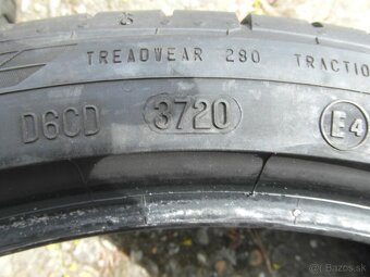 225/35 R18 - 7