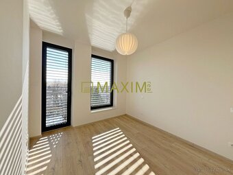 Malacky centrum- nový, slnečný 2i byt + garáž - 7