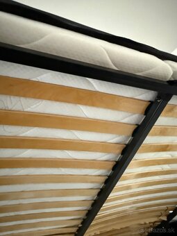 ČALÚNENÁ MANŽELSKÁ POSTEĽ 180X200 - 7