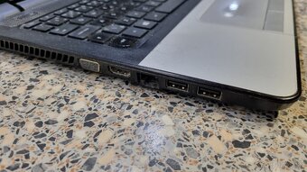 Predam funkcny HP laptop 4GB RAM/SSD na opravu - 7