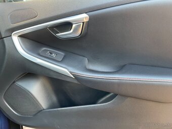 Volvo v40 cc - 7
