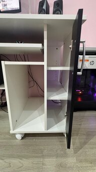 Písací stôl s priestorom pre PC, monitor a výsuvnou klávesni - 7