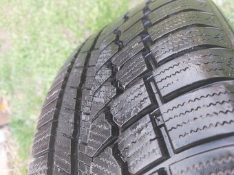 Zimné pneumatiky + plechové disky R16 - 7