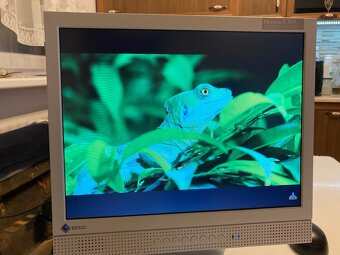 Predám monitor EIZO FLEXSCAN L365 D-SUB, DVI, ZVUK - 7