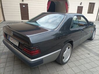 Mercedes Benz 300 CE - 7