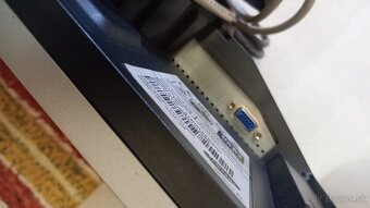 Predám LCD monitor Samsung 19" - 7