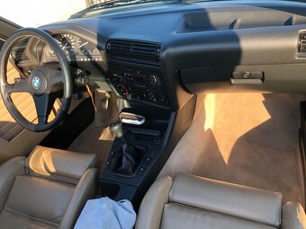 BMW E30 325i výmen za karavan - 7