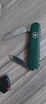 Predám nožíky Victorinox, sandrik, mikov a iné - 7