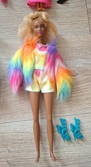 Nová bábika Barbie Extra, Color Reveal, černoška - 7