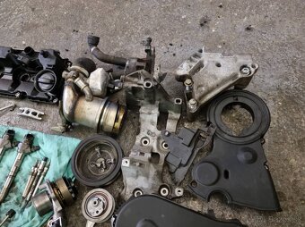 PREDAM MOTOR 1.6 tdi 81 kw - 7