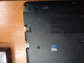 predám notebook HP ELITEBOOK 850 G3 , WINDOWS 10. - 7