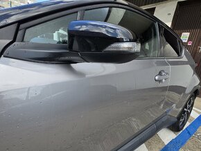 Rezervované Toyota C-HR 1.8 hybrid - 7