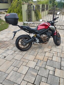 Honda CB650R - 7