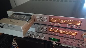 Grundig SR 1000 a Grundig SCF 6100 - 7